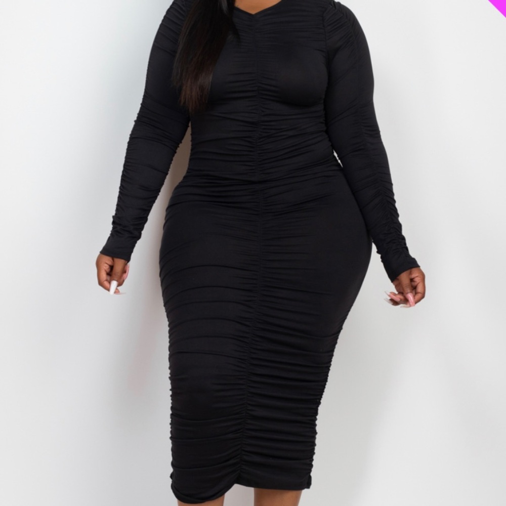 BLACK, LONG SLEEVE PLUS SIZE SEXY DRESS.